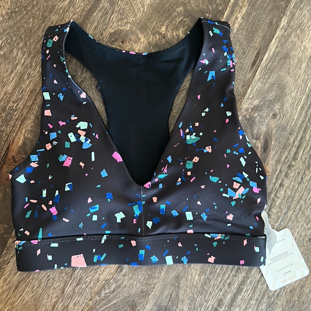 Fabletics “On-the-go Midi Medium Impact Sports Bra
